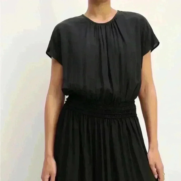 NWT! Everlane The Gathered Midi Dress - Picture 2 of 12